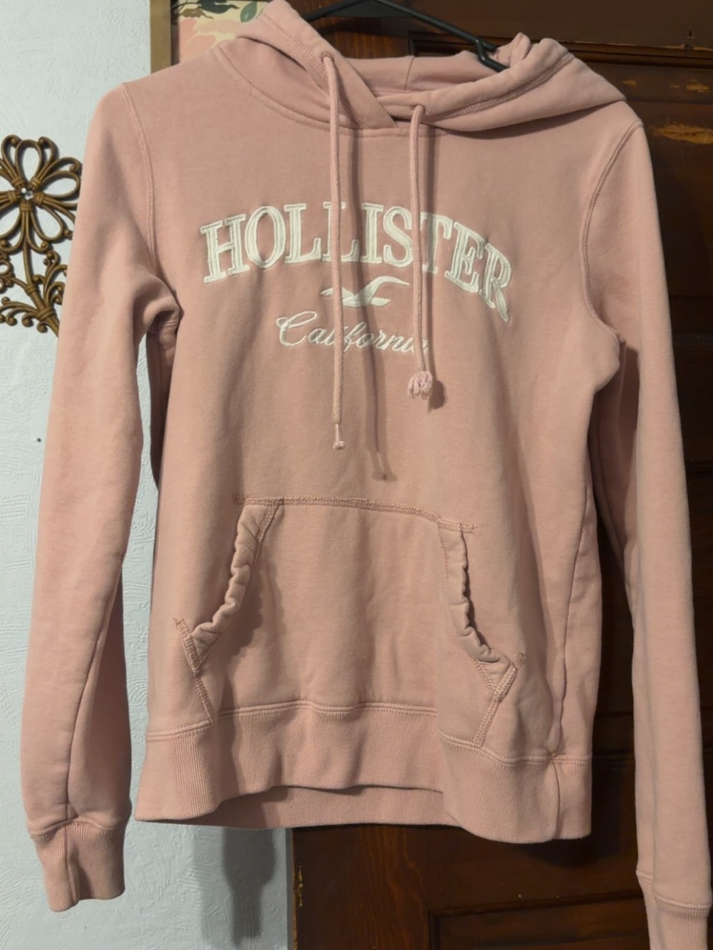 Hollister Dusty Pink Hooded Pullover Sweatshirt